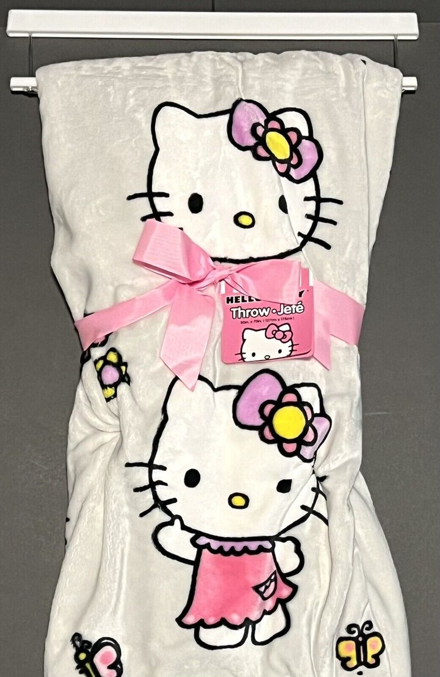Hello Kitty Throw Blanket Spring Butterflies Flowers Plush Fleece 50 X 70”